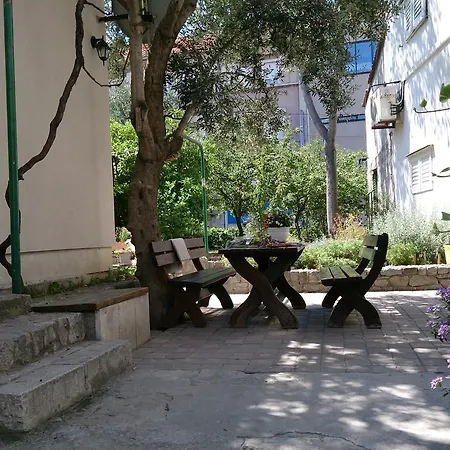 Guest house Miro